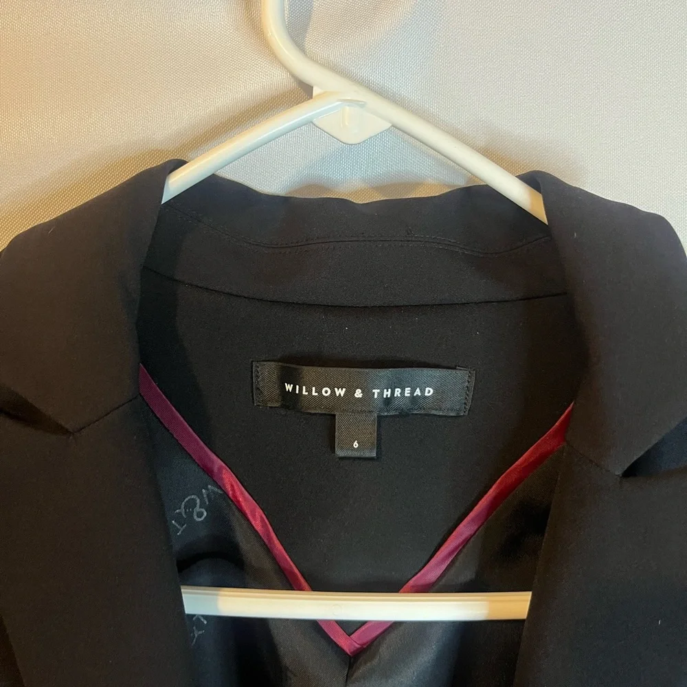 Willow & Thread class is black blazer - Picture 4 of 9